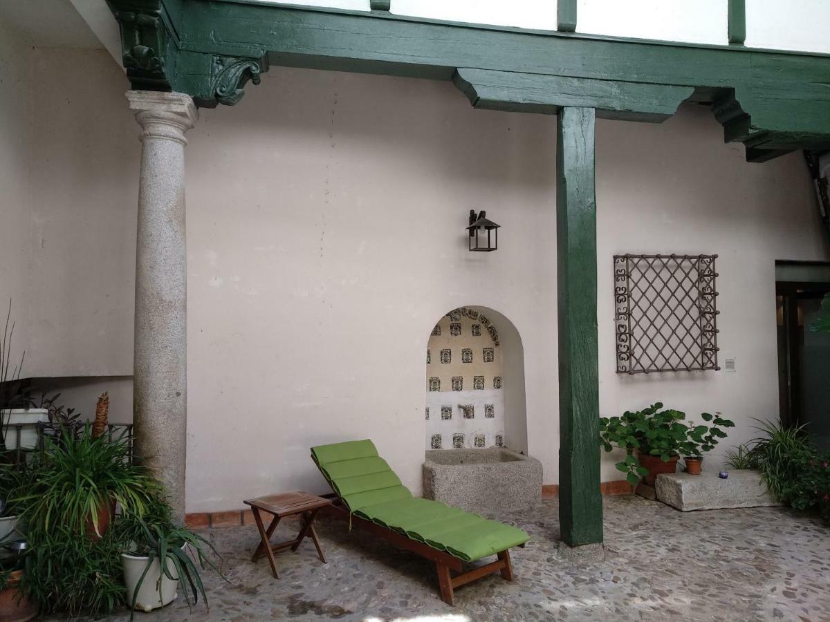 Appartamento El Patio Del Convento Toledo Esterno foto